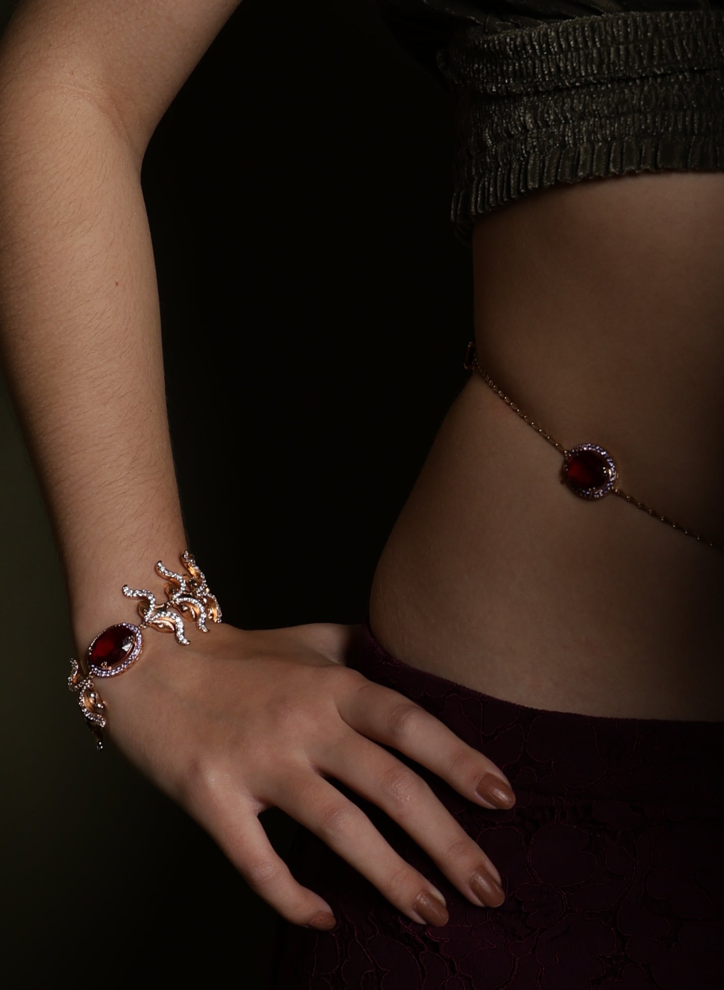 JewelX Ruby-fuchsia-cocktail-Gold Bracelate – statement-jewelry for women