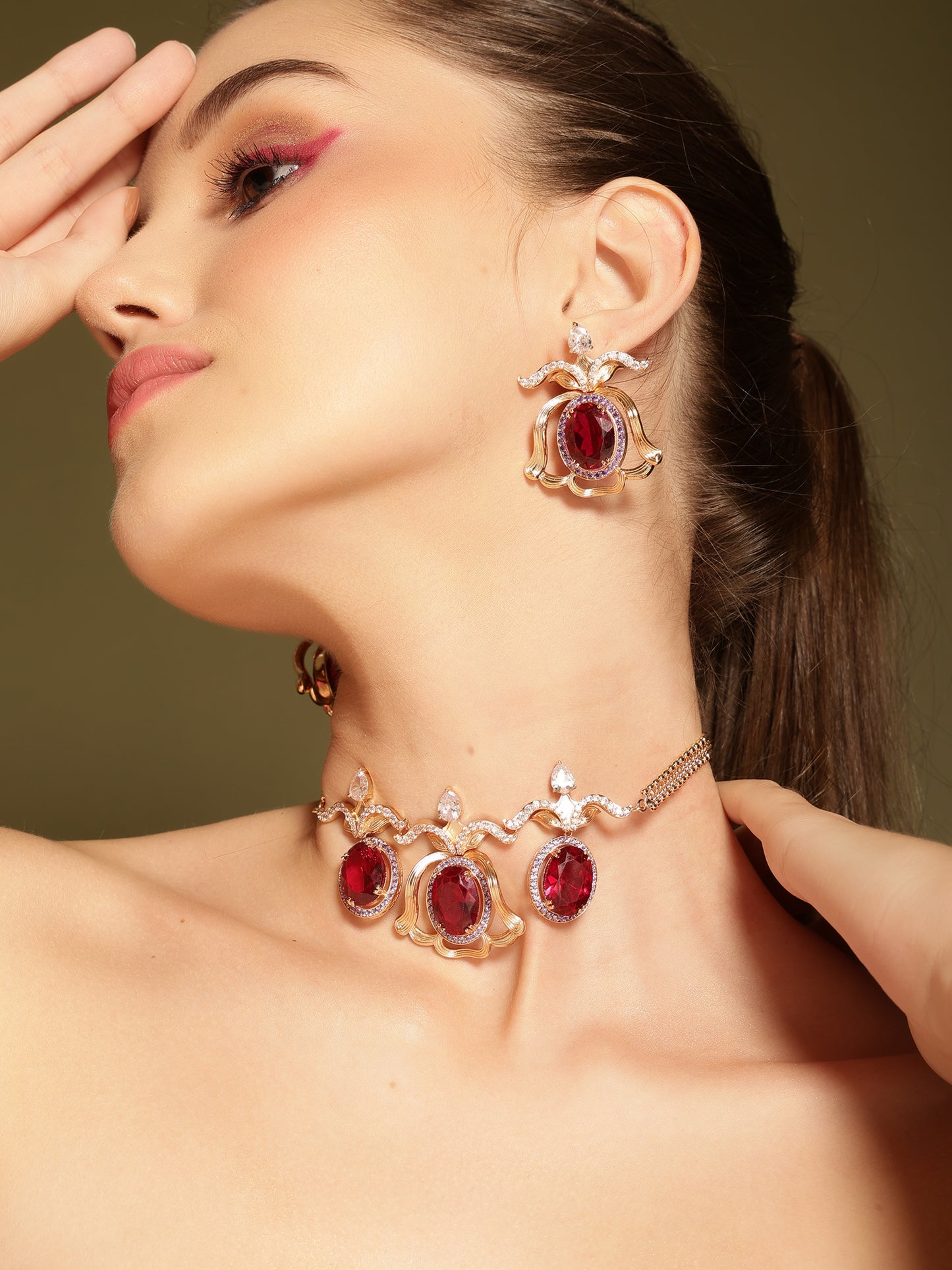 JewelX-Gemstone-Elegant-Fashion-statement-Designer-choker necklace